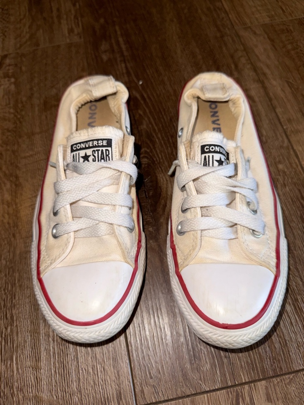 Youth Converse All Star Low Top Sneakers / Shoes - Size 5